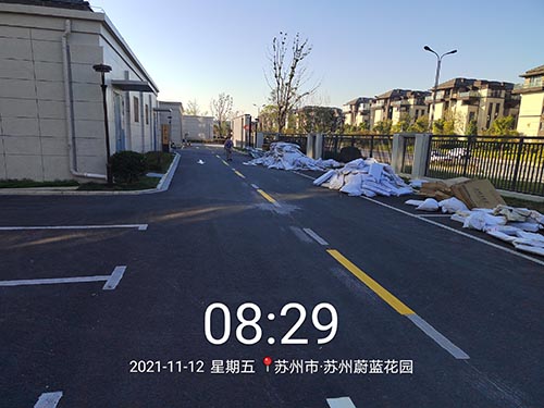 蘇州道路標(biāo)線冷漆多少錢一平？道路劃線價格多少一米？